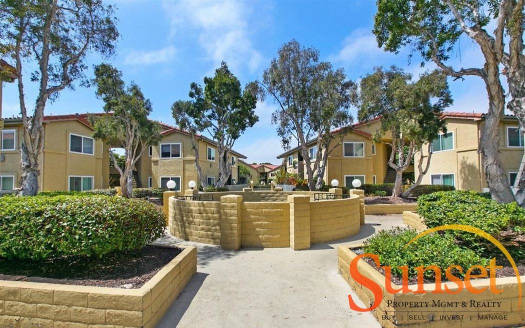 7565 Charmant Drive #508